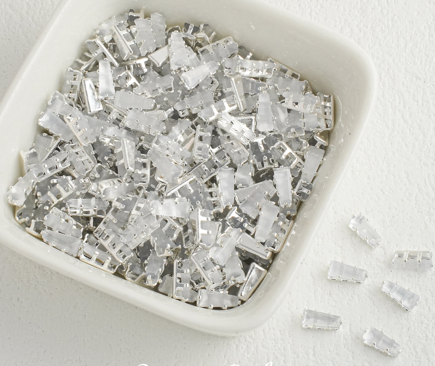 Cat's Eye Zircon Collection