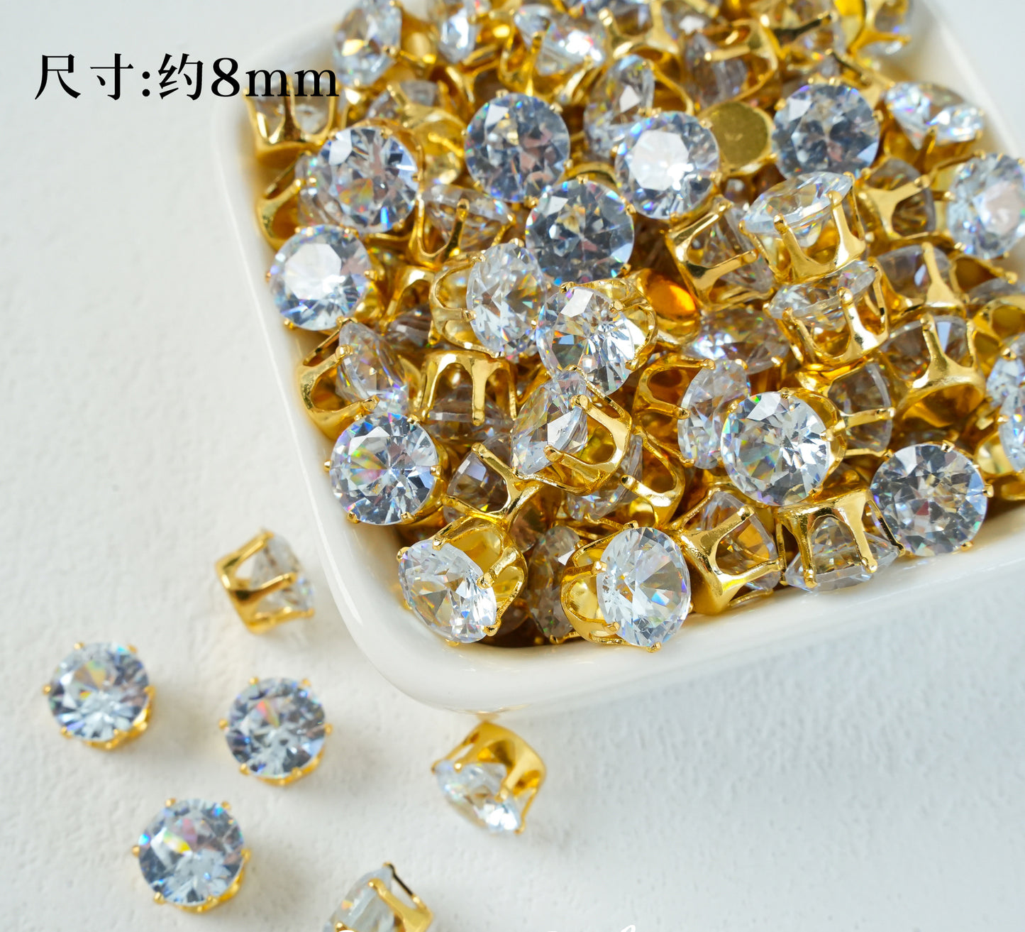 8mm Round Zircon/Cat's Eye Stone
