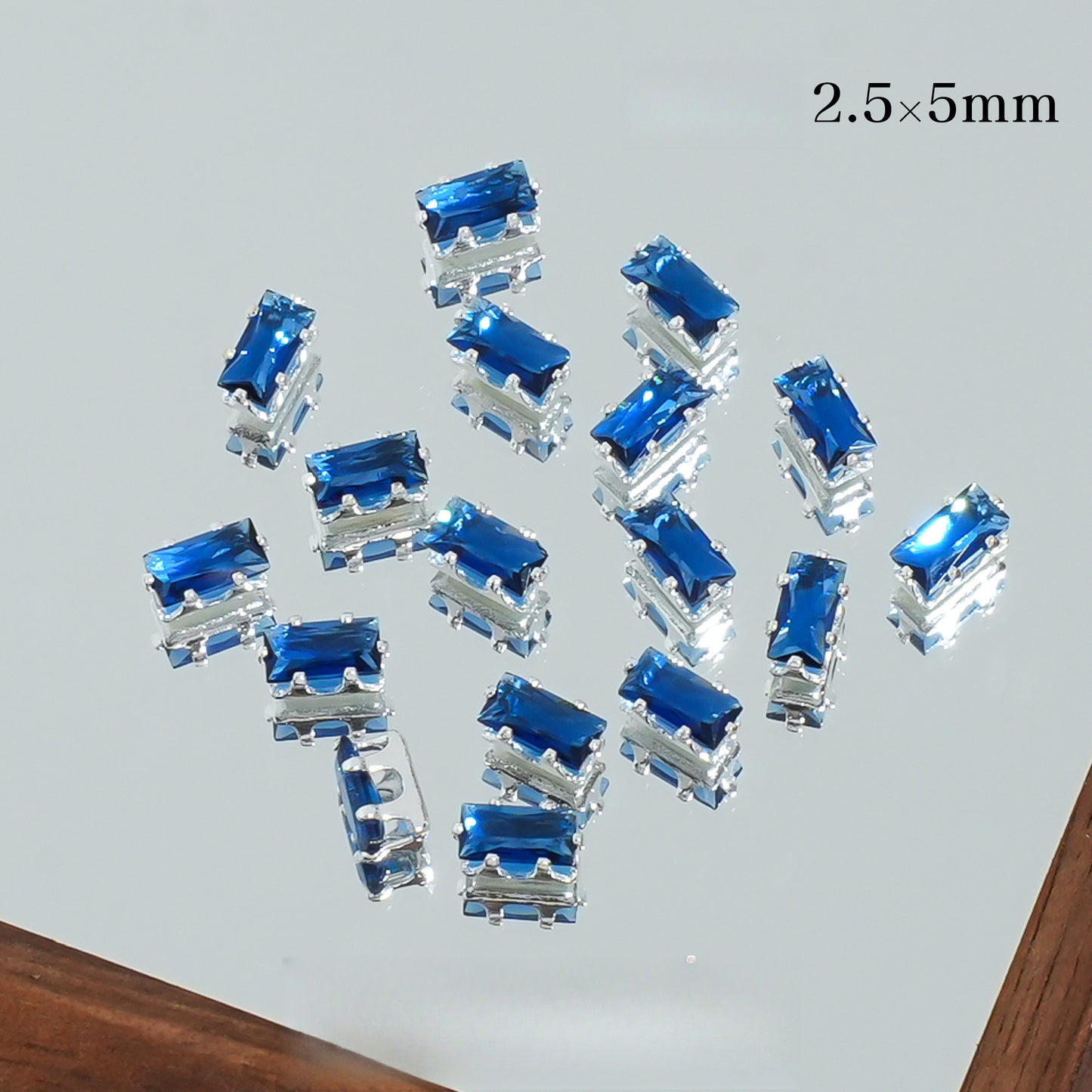 2.5*5mm Rectangle Zircon