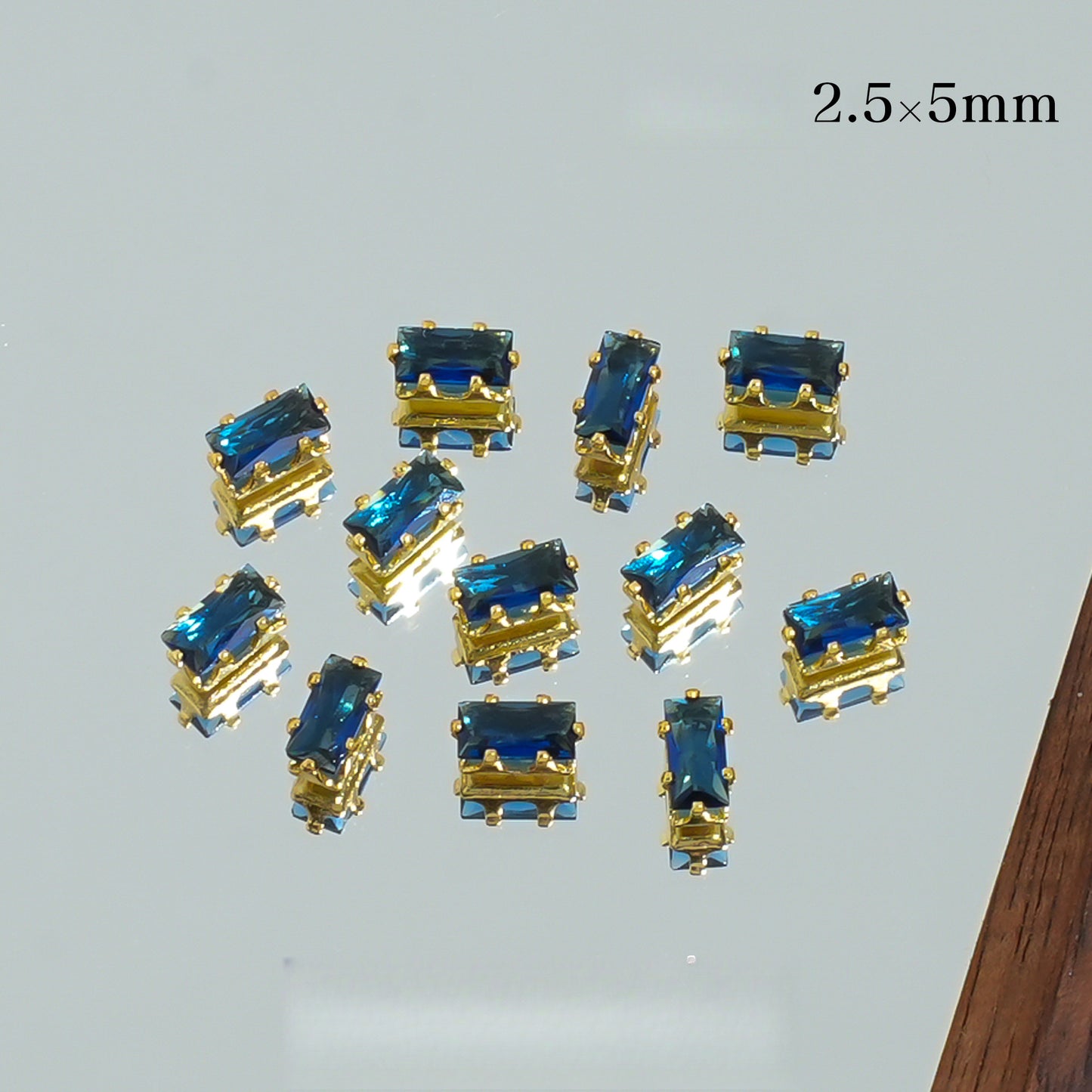 2.5*5mm Rectangle Zircon