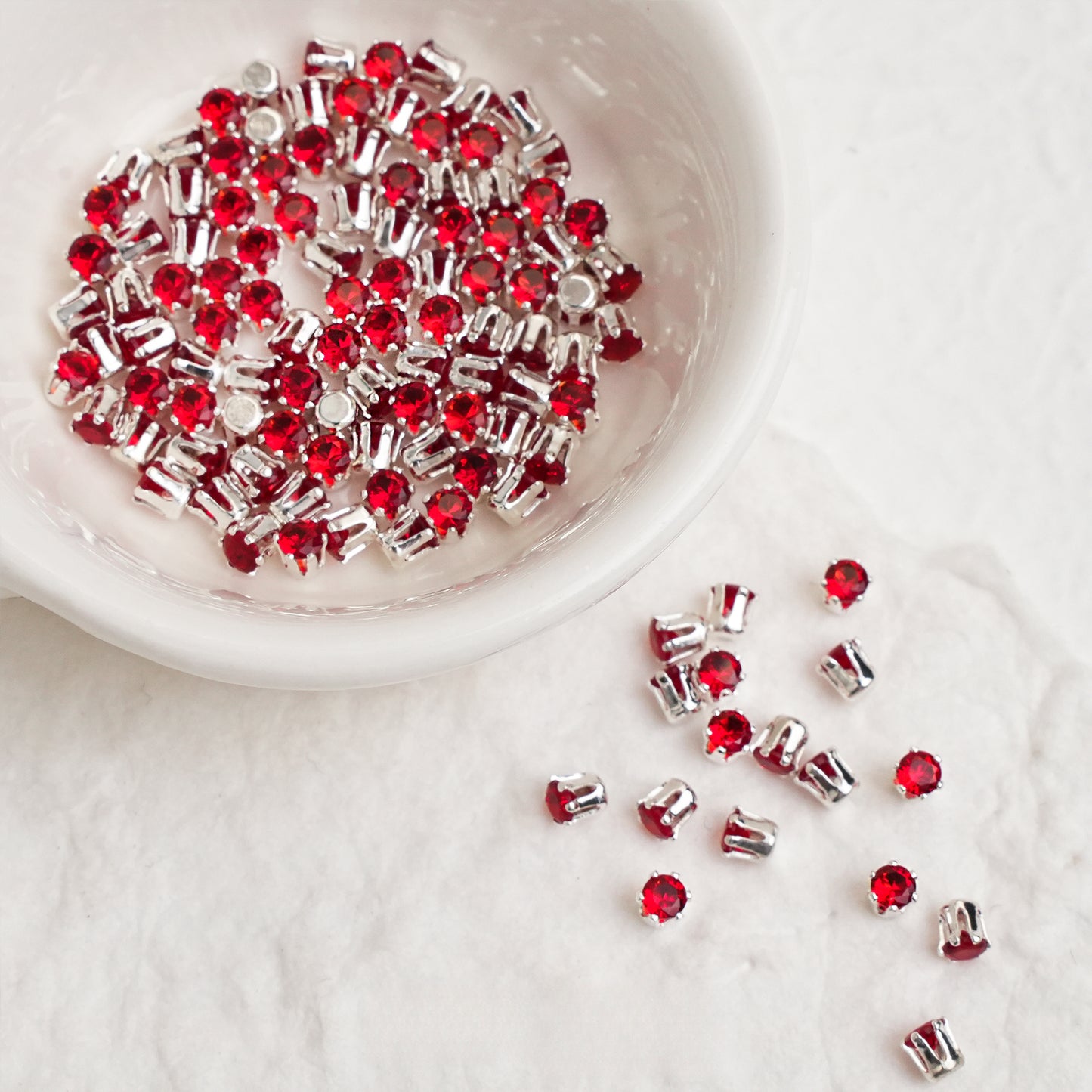 3/4mm Round Zircon(Silver bottom)