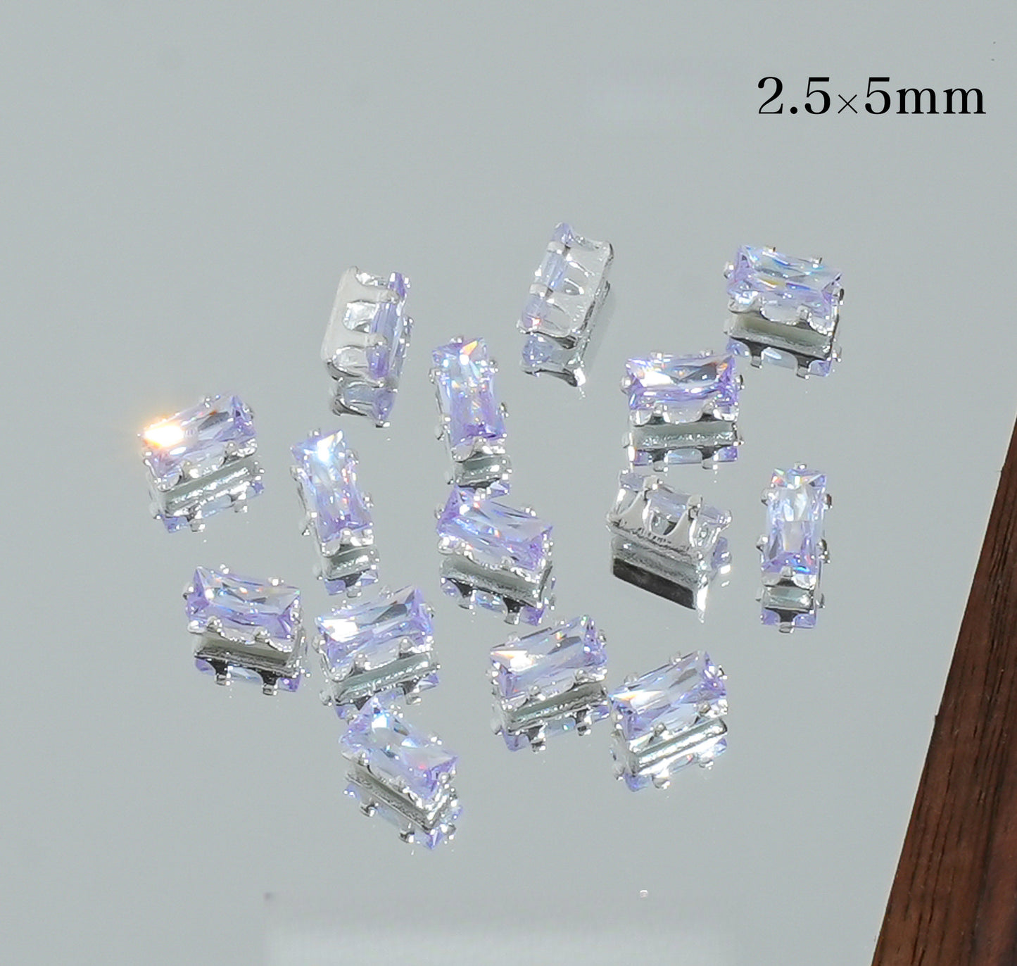 2.5*5mm Rectangle Zircon