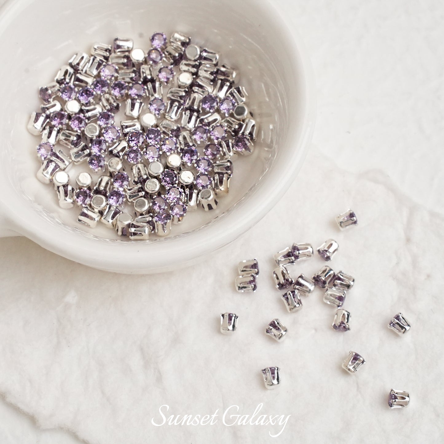 3/4mm Round Zircon(Silver bottom)