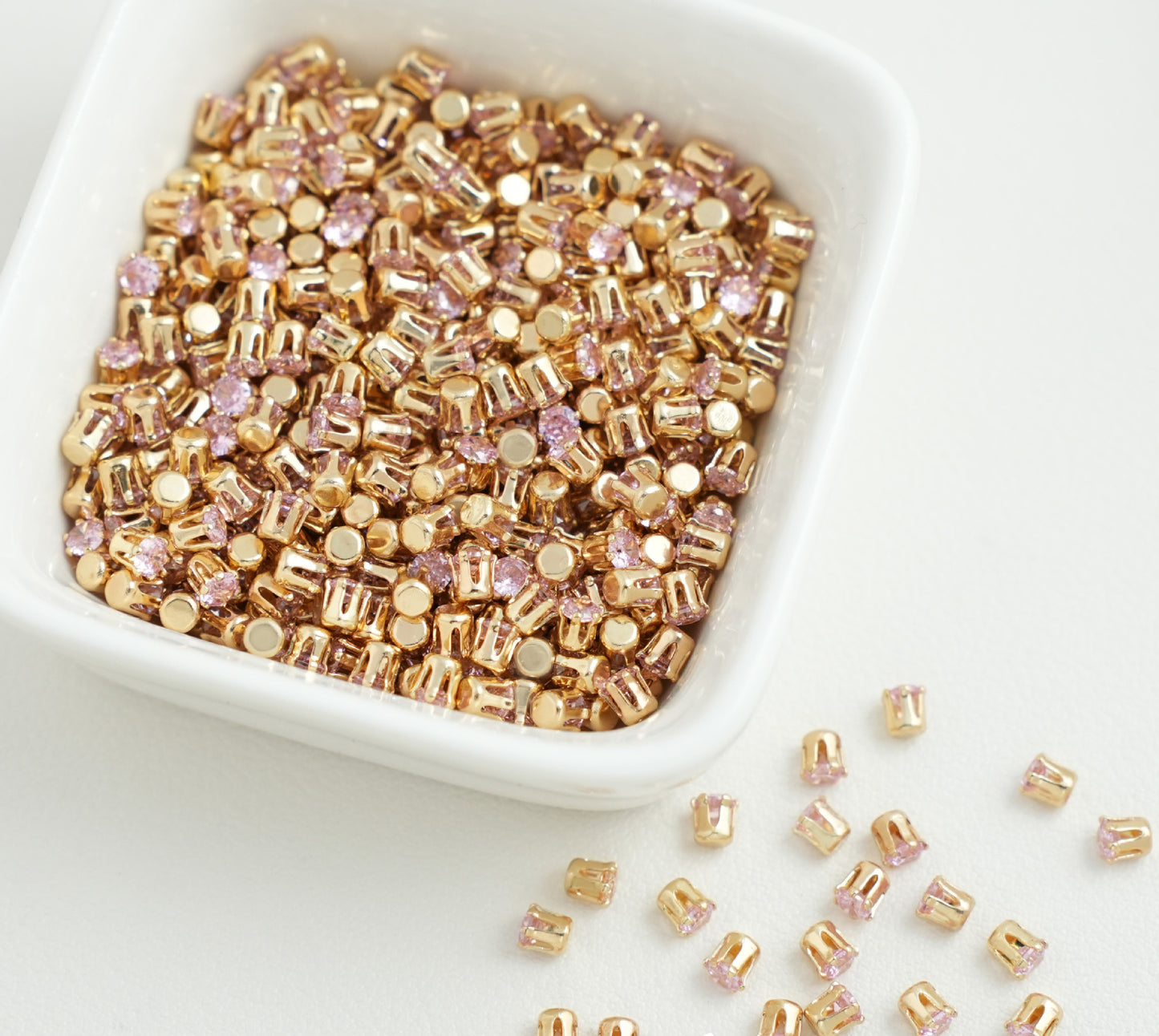 3/4/5mm Round Zircon（Golden bottom）