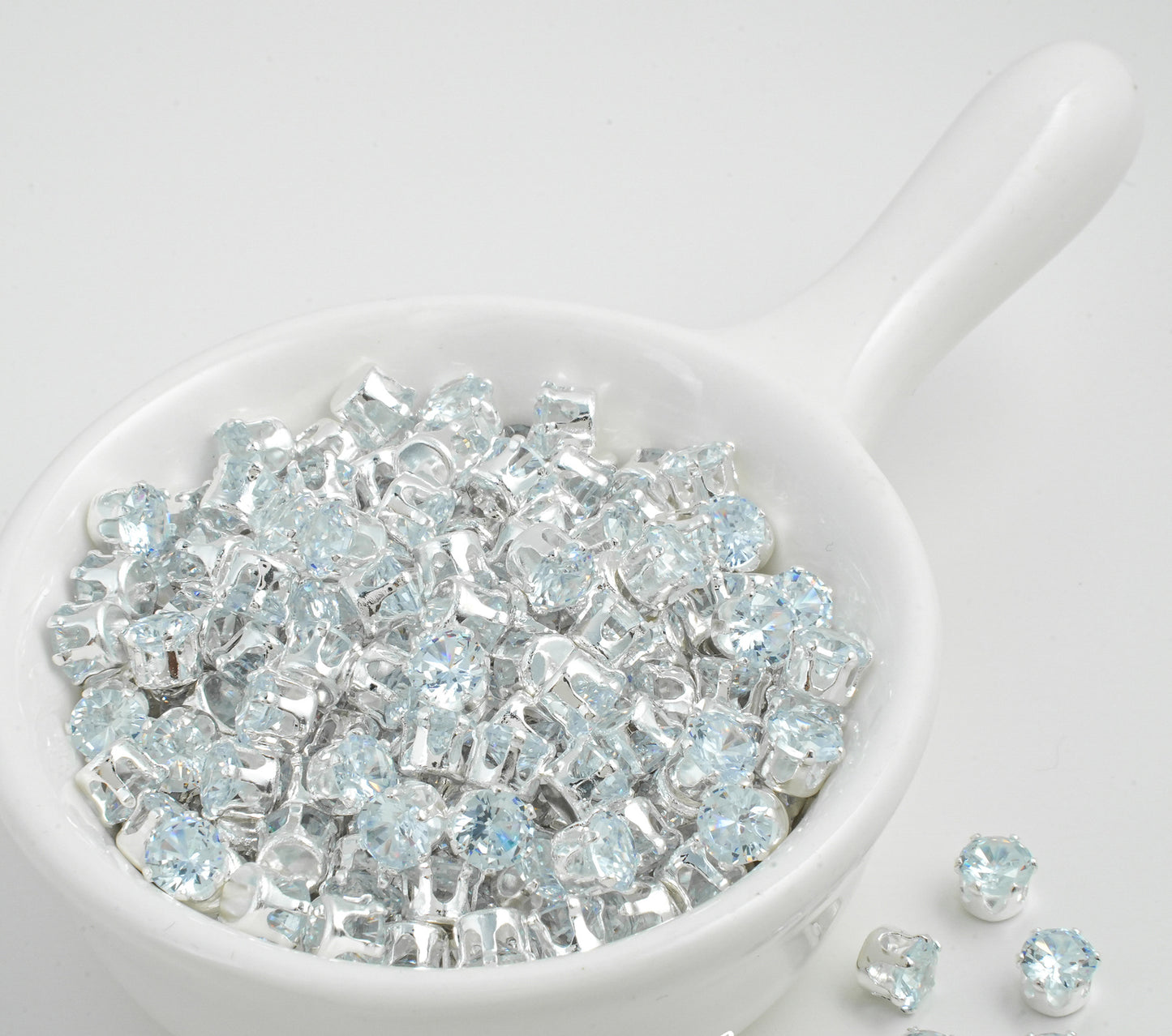 5mm Round Zircon
