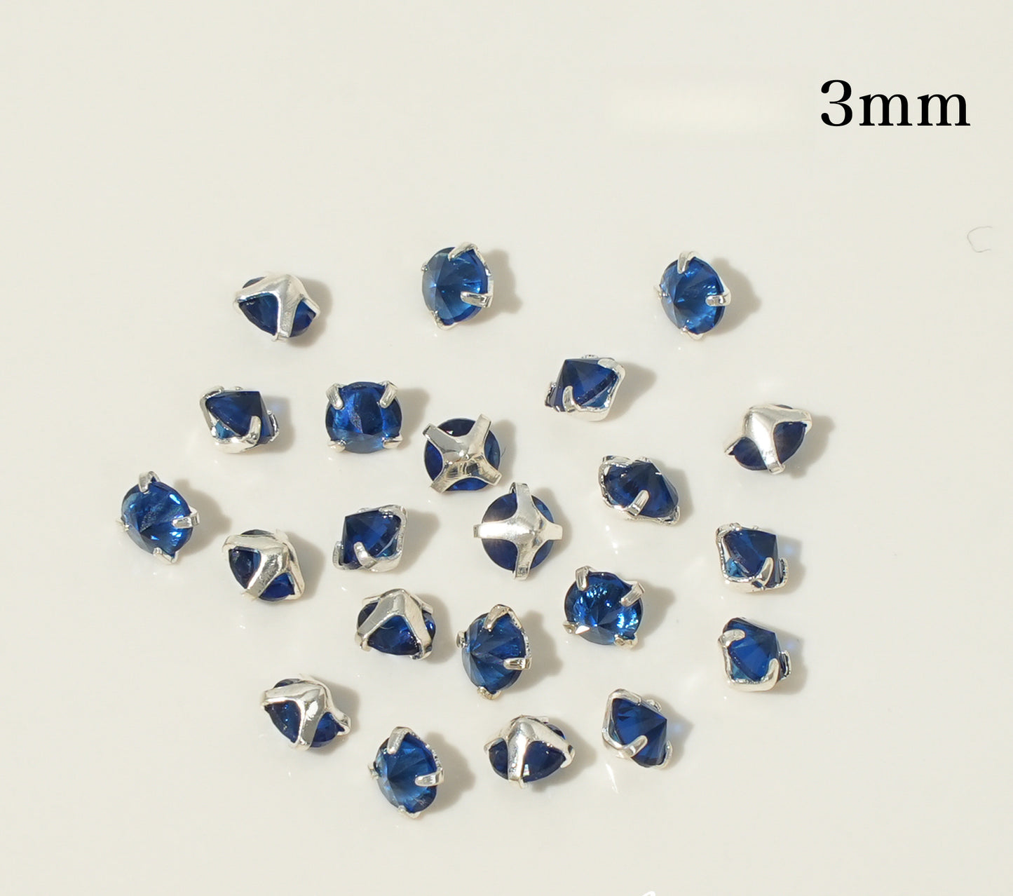 3mm/4mm Reverse Round Zircon