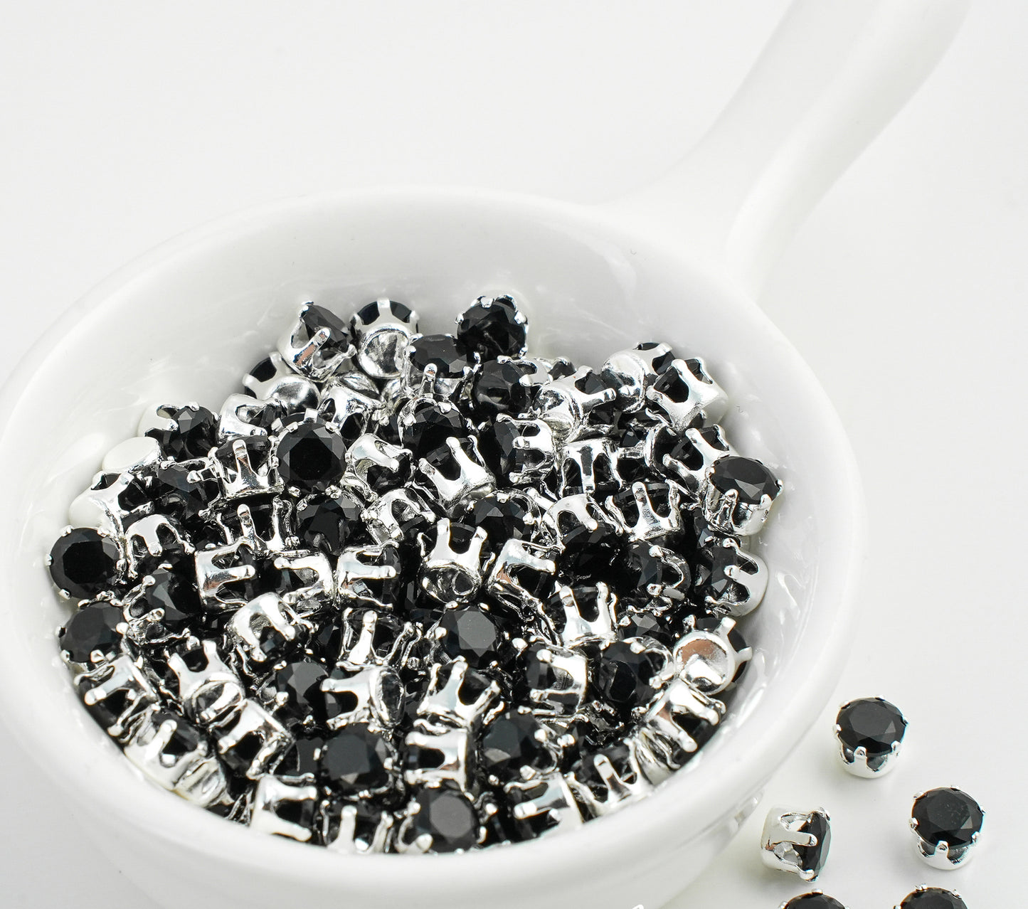 5mm Round Zircon
