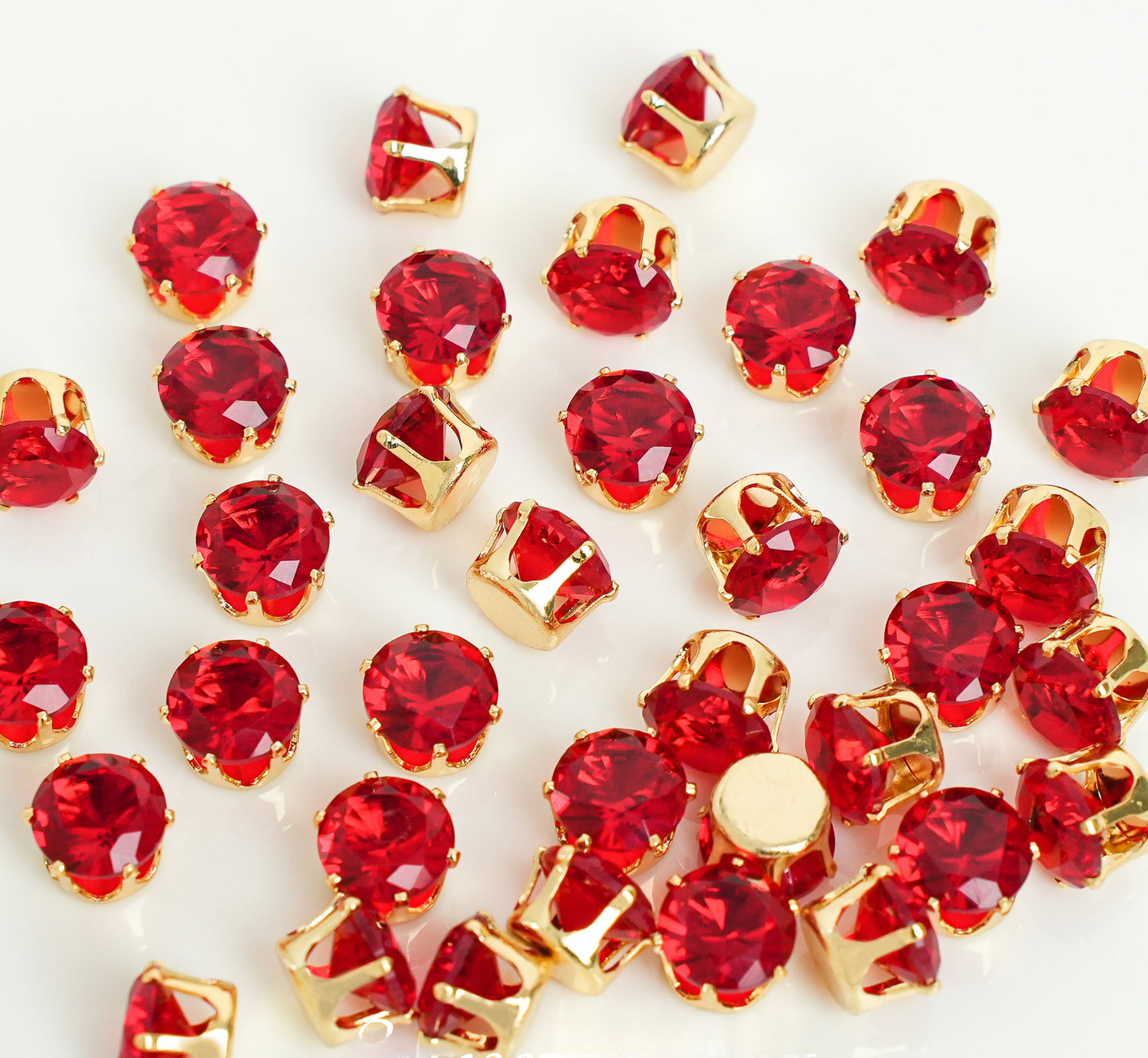 8mm Round Zircon/Cat's Eye Stone