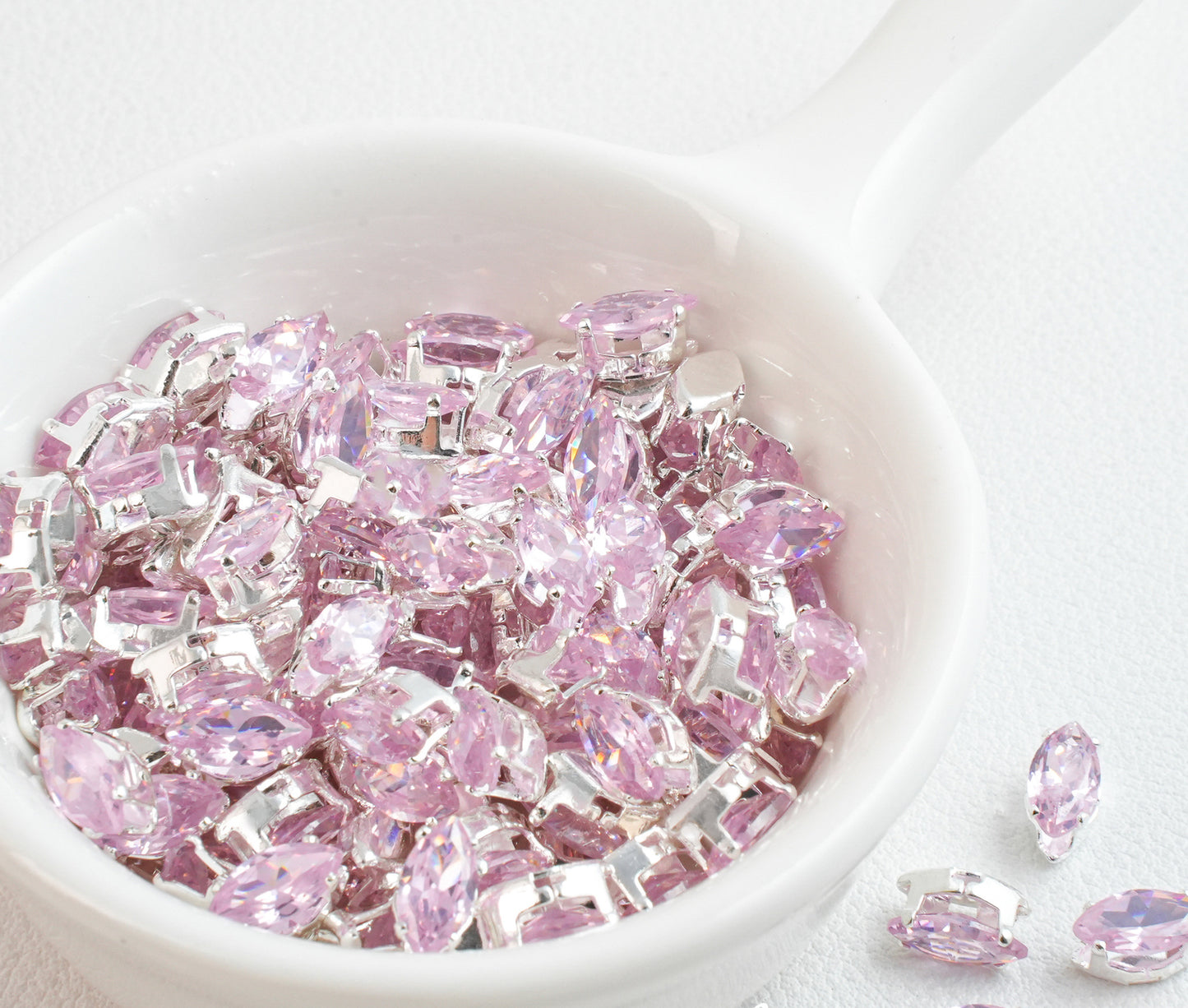 4*8mm Horseeye  Zircon