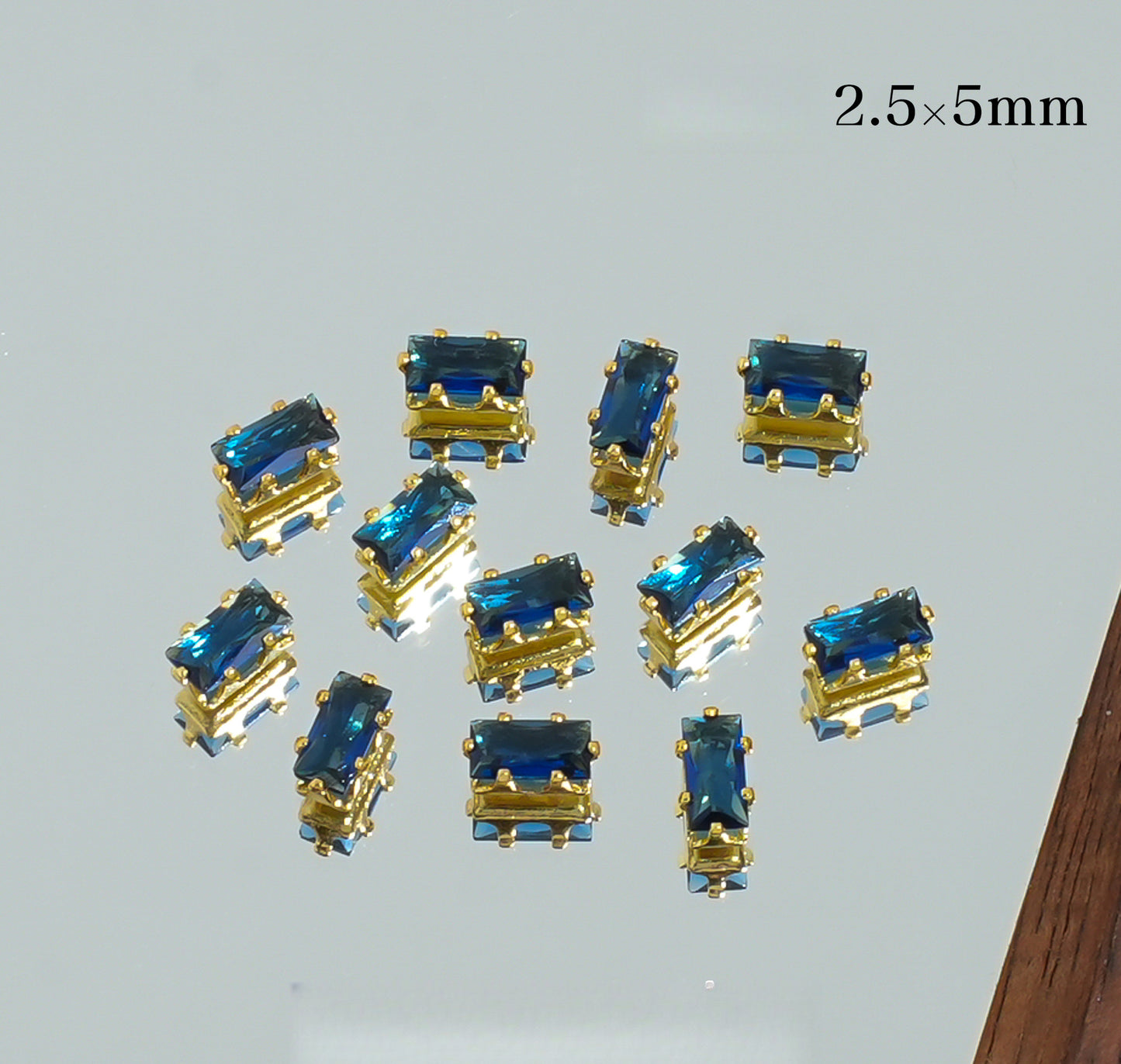2.5*5mm Rectangle Zircon