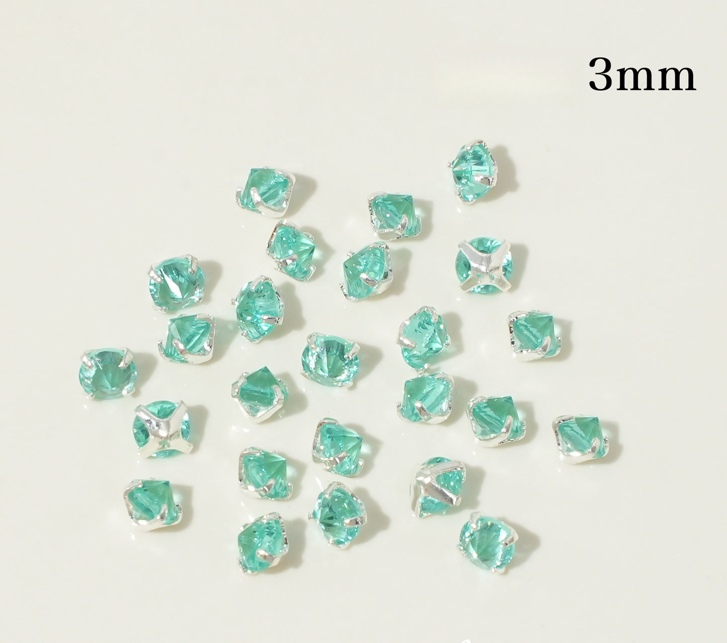 3mm/4mm Reverse Round Zircon