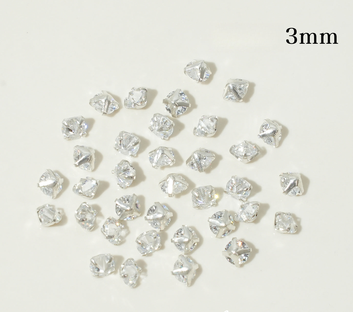 3mm/4mm Reverse Round Zircon